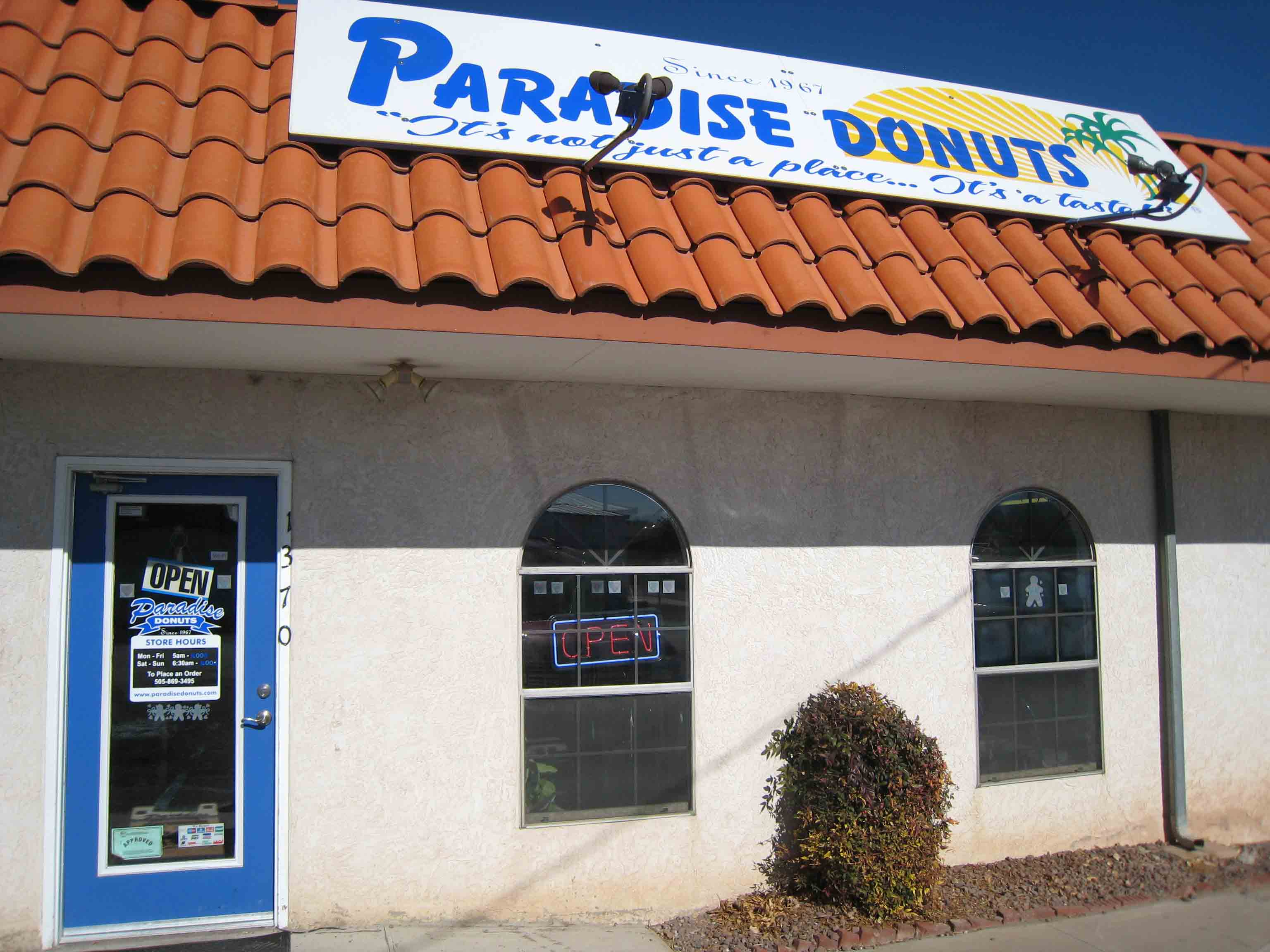 Paradise Donuts – Bosque Farms, New Mexico (CLOSED)