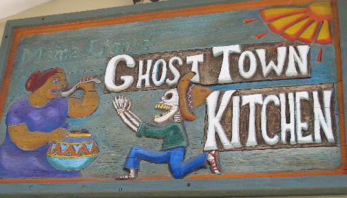 Mama Lisa’s Ghost Town Kitchen – Madrid, New Mexico (CLOSED)